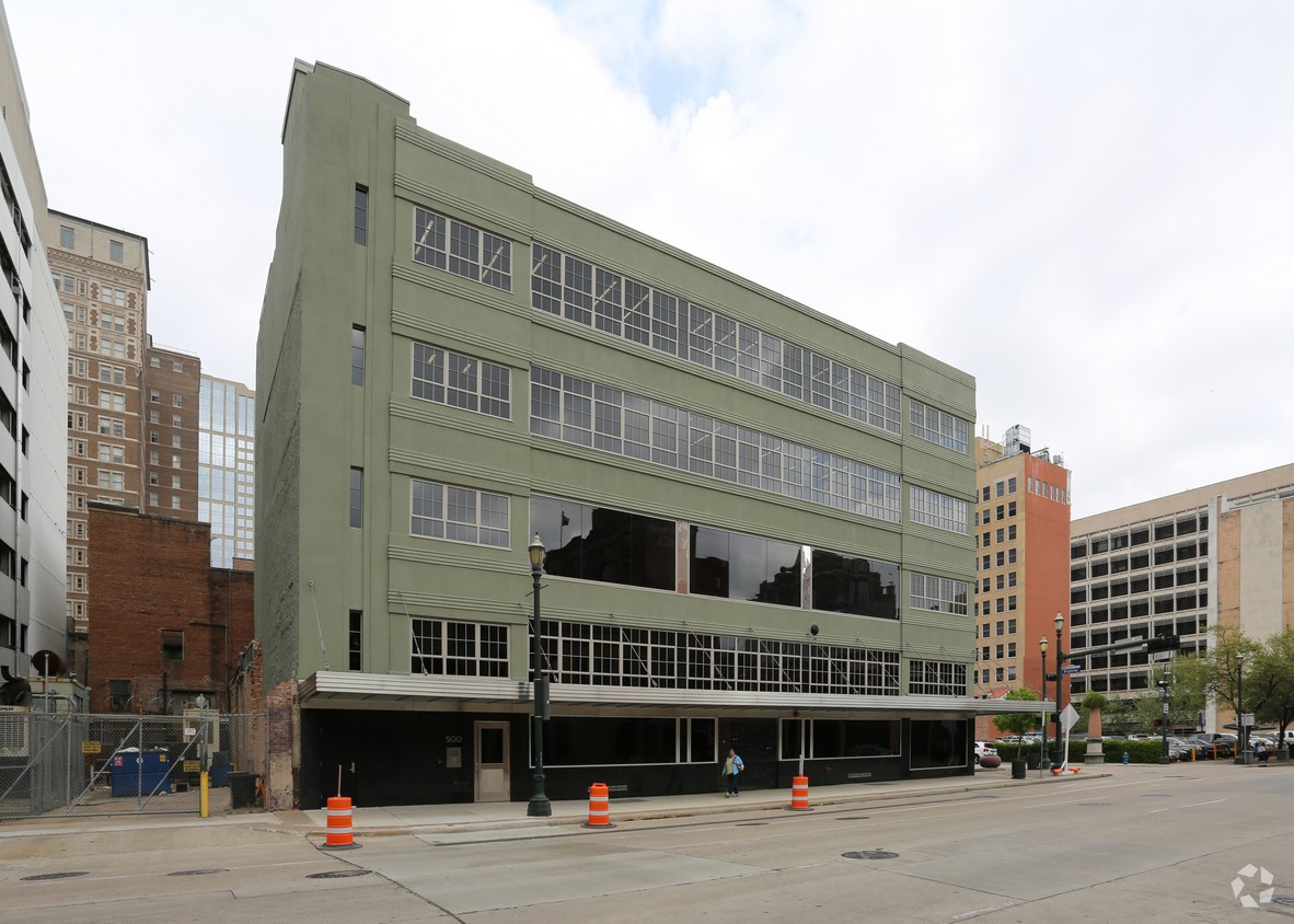 500 Fannin Street Capital Realty Group