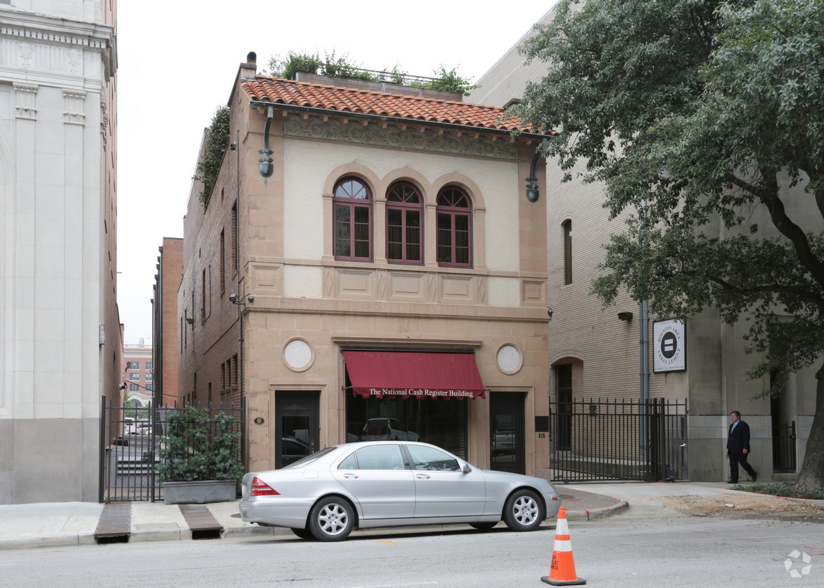 515 Caroline Street | Capital Realty Group