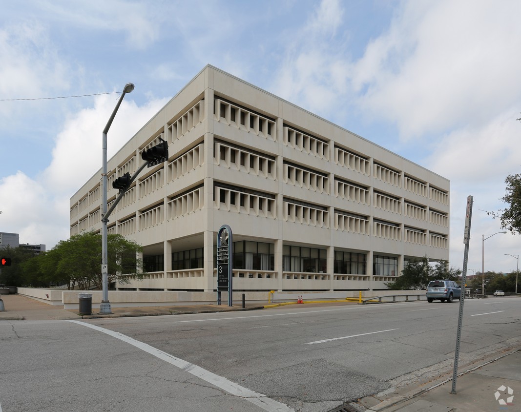 900 Bagby Street Capital Realty Group