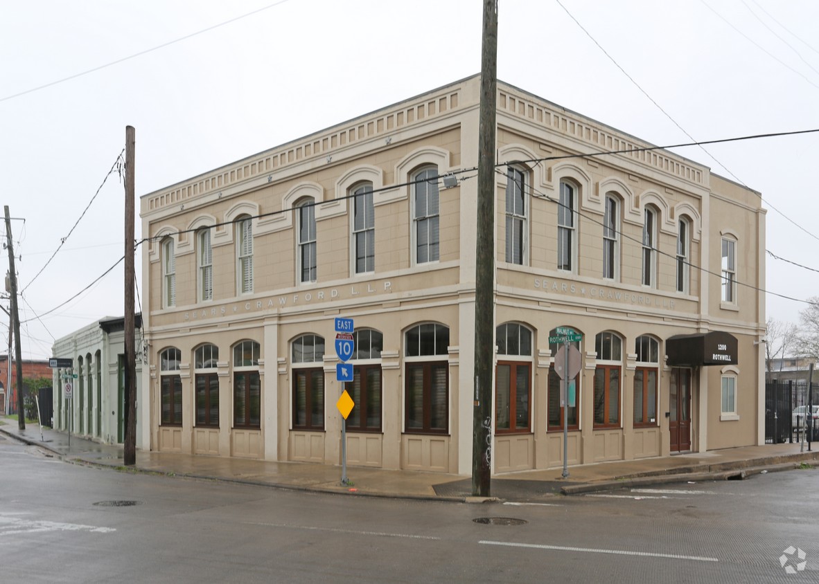 1200 Rothwell Street Capital Realty Group