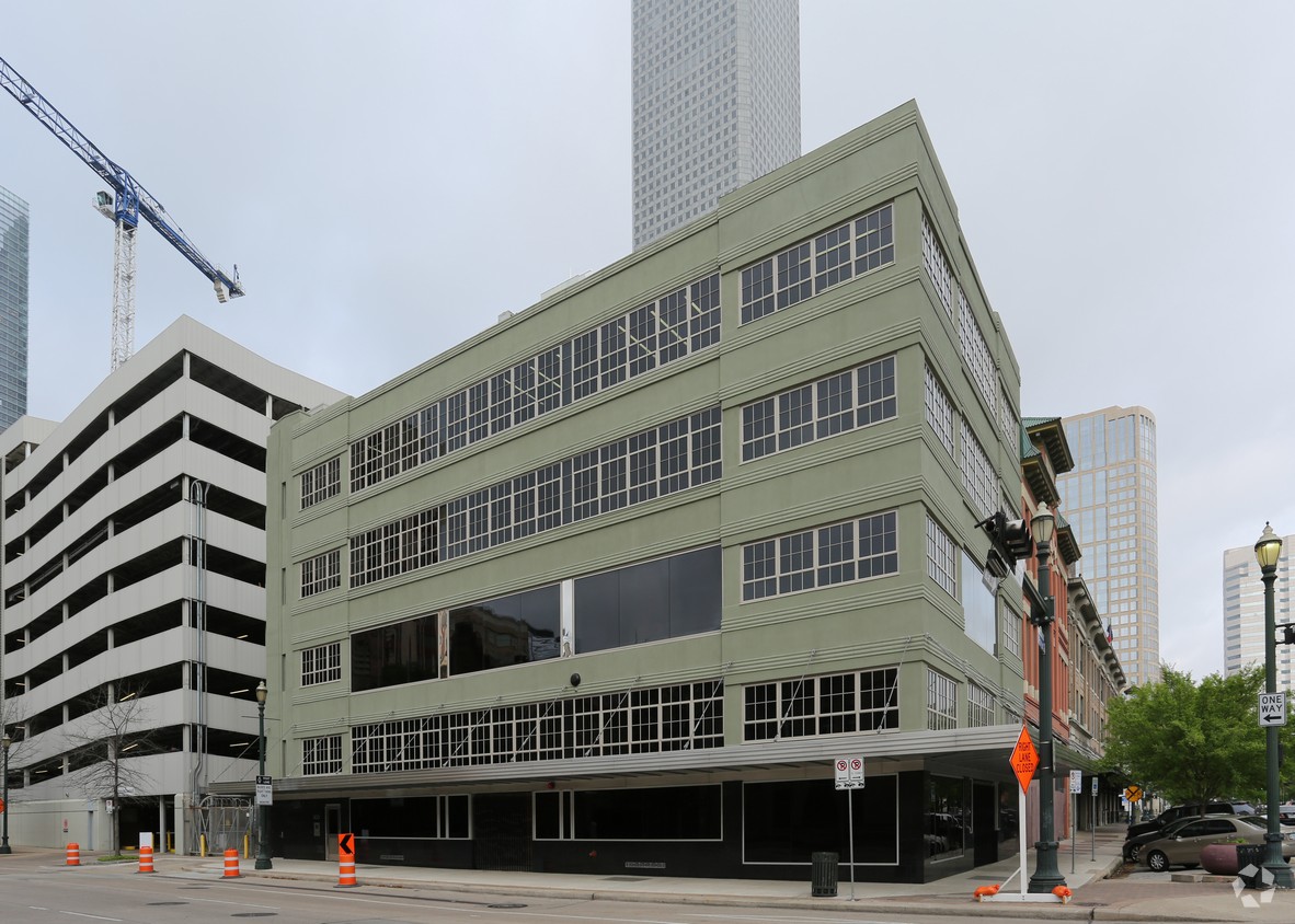 500 Fannin Street Capital Realty Group