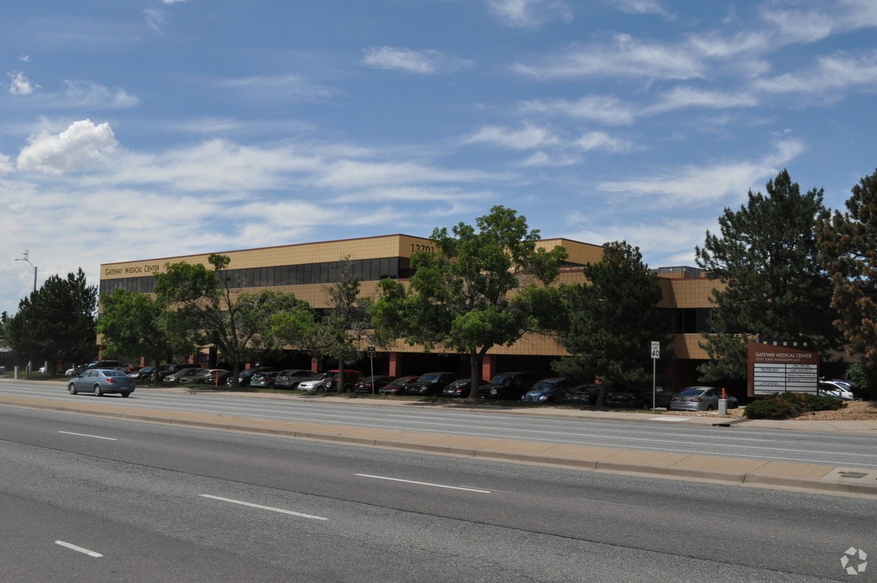 13701 E Mississippi Ave Ste 320 Aurora Co 80012 13701 E Mississippi Avenue - Capital Realty Group
