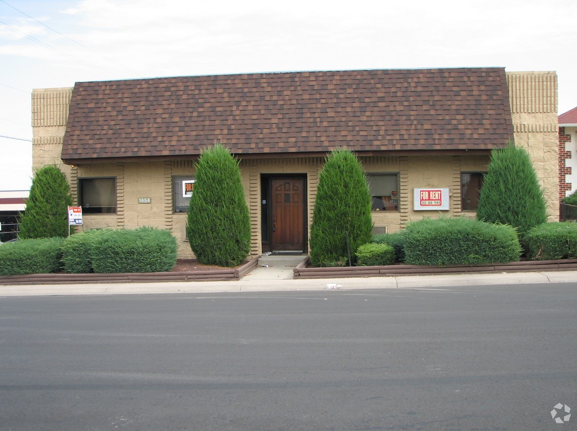 14521454 Kenton Street Capital Realty Group